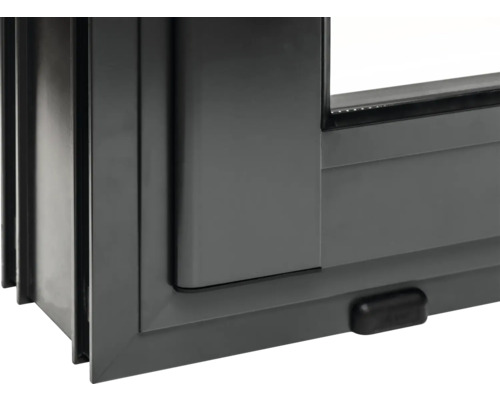 Detailansicht eines grauen Kunststoff-Fensters