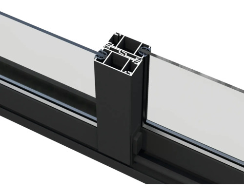 Detailansicht eines Fensters mit Rahmen und Verglasung