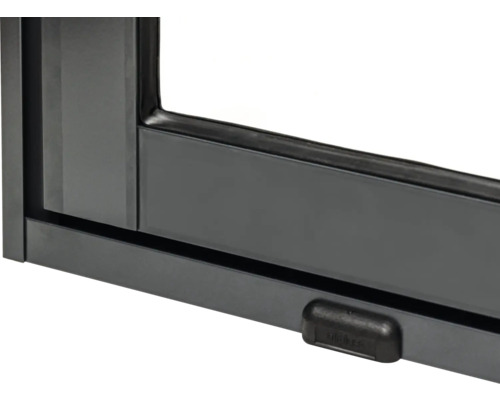 Detailansicht eines Fensters mit Verriegelungsmechanismus