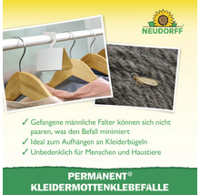 Neudorff Permanent Kleidermottenklebefalle mit Klebefalle am Kleiderbügel und Kleidermotte auf Textil