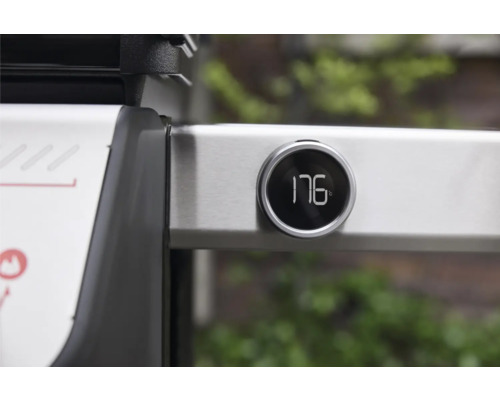 Nahaufnahme eines Grillthermometers, das 176 Grad anzeigt