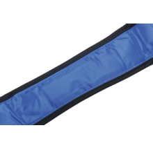 Blauer Sandsack mit schwarzem Rand
