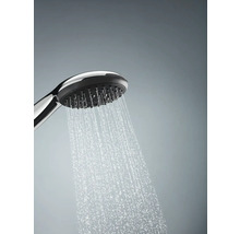 Handbrause mit Wasserstrahl im Detail