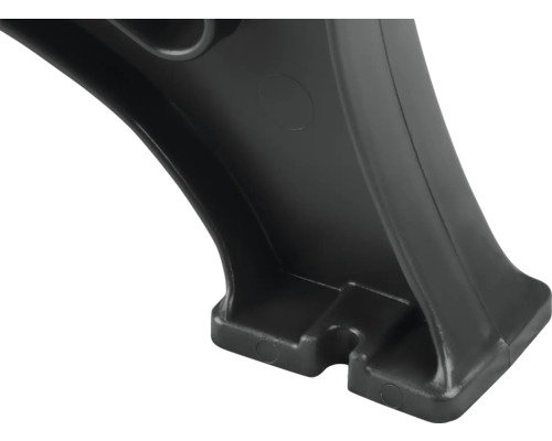 Detailansicht eines schwarzen Kunststofffußes