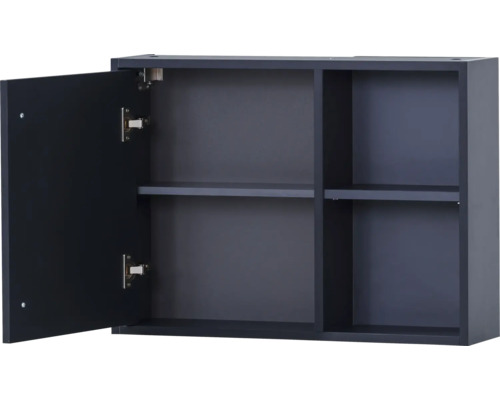 Offener Wandschrank mit Fächern und Tür