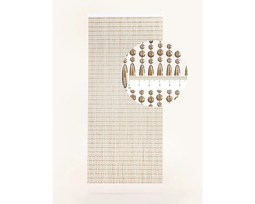 Perlenvorhang mit Kunststoffperlen und Zentimetermaß