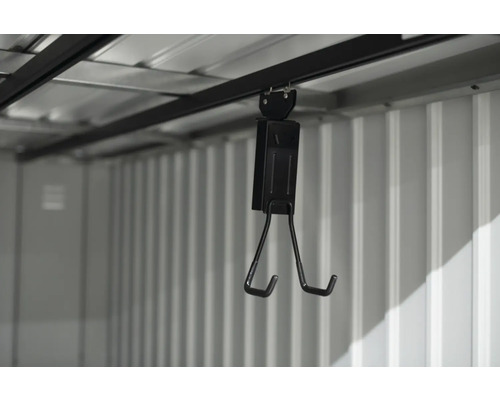 Fahrradaufhängung an der Decke einer Gerätebox