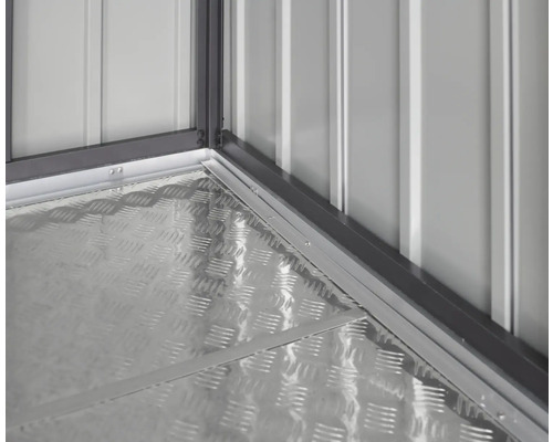 Detailansicht des Bodens eines Gerätehauses mit Riffelblech und Rahmen