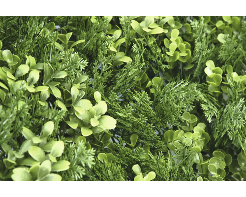 Detailaufnahme von künstlichen Pflanzen