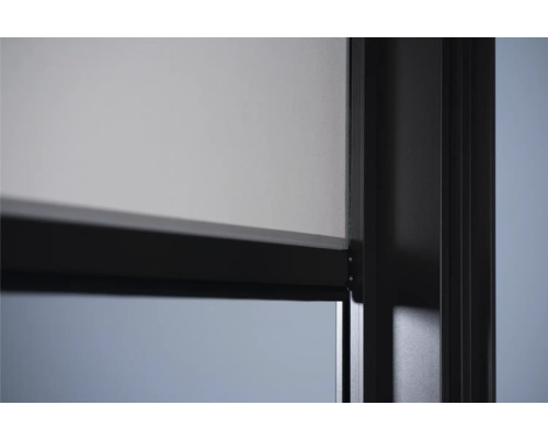 Fensterrollo mit Rahmen