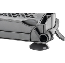 Detailansicht eines Aquarieninnenfilters mit Saugnapf zur Befestigung