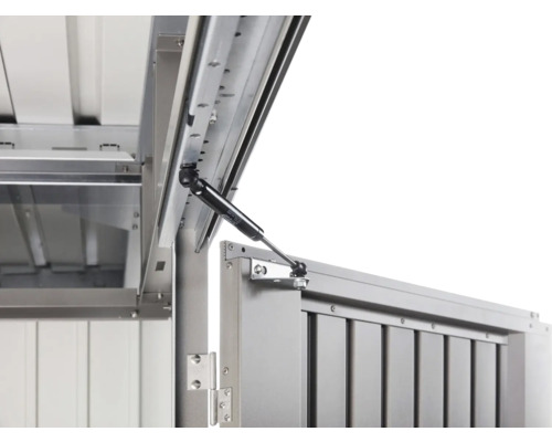 Detailaufnahme des Gasdruckdämpfers an einer Metallkonstruktion