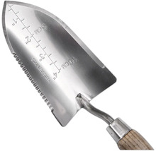 Gartenschaufel aus Edelstahl mit Markierungen