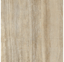 Nahaufnahme einer Travertinplatte mit Maserung