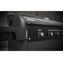 Tennekers Gasgrill mit mehreren Reglern.