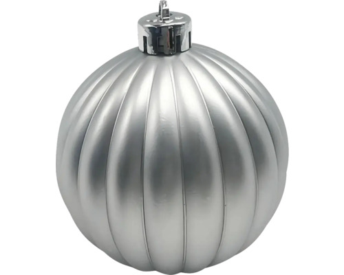 Silberfarbene Weihnachtskugel mit Rillenmuster
