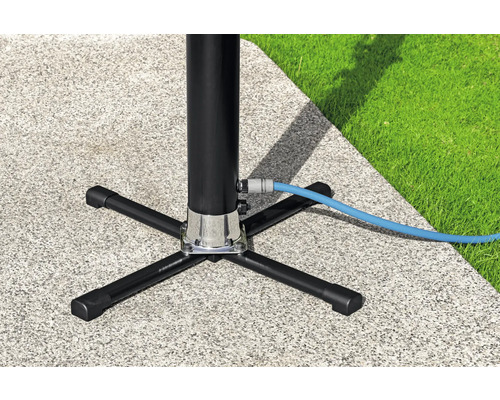 Gartendusche mit Schlauchanschluss und Standfuß