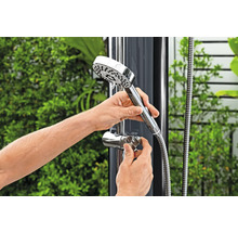 Montage einer Handbrause an einer Gartendusche