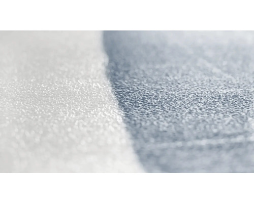 Nahaufnahme einer strukturierten Glasoberfläche