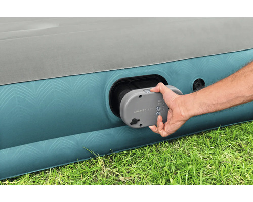Detailansicht einer Luftmatratze mit Alwaysaire Pumpe