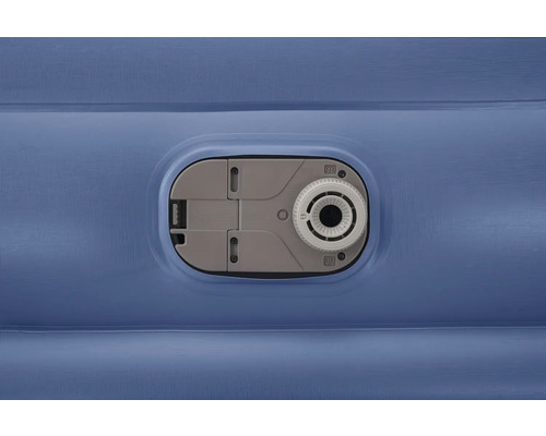 Detail einer Luftmatratze mit integrierter Pumpe