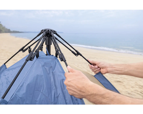 Aufbau eines Strandzeltes mit Gestänge