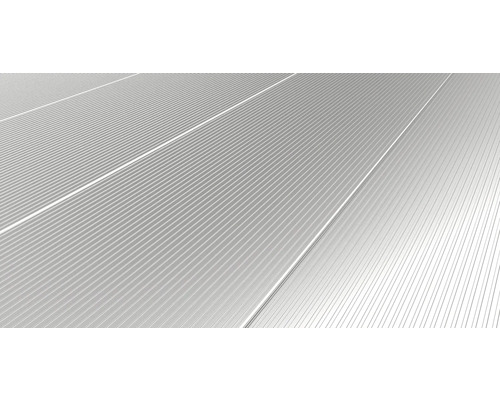 Metallfassade mit horizontalen Linien