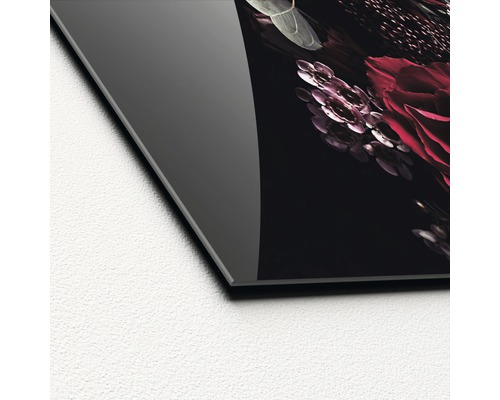 Detailansicht eines Glasbildes mit Blumenmotiv