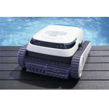 Marimex Poolreinigungsroboter auf Holzterrasse neben Pool