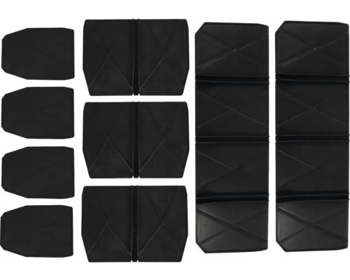 Mehrere schwarze Faltmatten für den Außenbereich