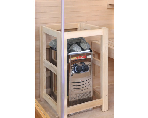 Saunaofen mit Steinen in einer Holzsauna