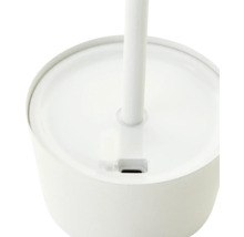 Detailansicht einer weißen Stehlampe