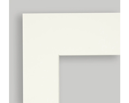 Detailansicht eines weißen Bilderrahmenprofils