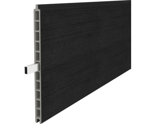 Dunkle Fassadenverkleidung aus Kunststoff mit Nut- und Federverbindung