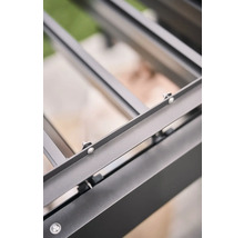 Detailansicht des Befestigungssystems einer Terrassenüberdachung