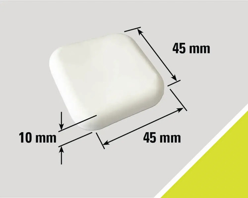 Quadratischer Möbelgleiter mit den Maßen 45 x 45 x 10 mm
