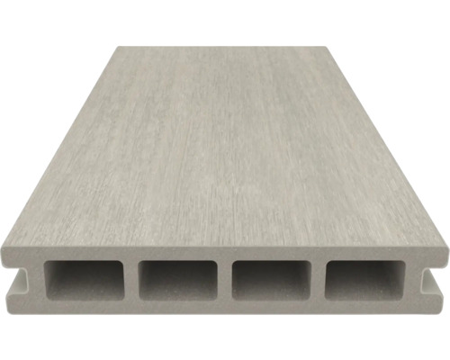 Terrassendiele aus Verbundmaterial mit Hohlkammerprofil