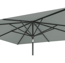 Detailansicht des rechteckigen Sonnenschirms mit Metallgestell