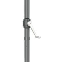 Detailansicht eines Sonnenschirmständers mit Kurbel und Soluna Logo.