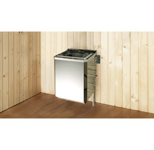 Saunaofen mit Saunasteinen an Holzwand