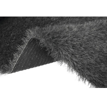 Kunstrasen mit hohem Flor