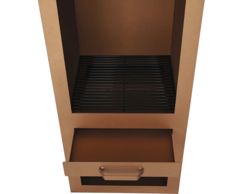 Detailansicht eines Grills mit Grillrost und Schublade.