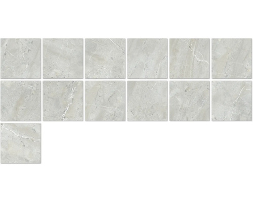 Quadratische Fliesen mit Marmoroptik für Wand und Boden