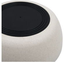 Unterseite eines Pflanzgefäßes