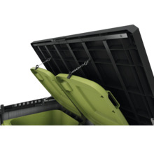 Geöffnete Mülltonnenbox mit zwei Mülltonnen