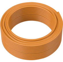 Orangefarbenes Leerrohr in Ringform