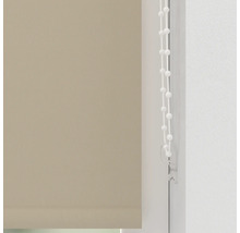 Beige Rollos mit Bedienkette