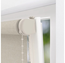 Detailaufnahme einer Rolljalousie am Fenster