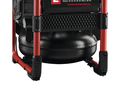 Detailansicht eines Einhell Kompressors, der den Druckbehälter und das Rahmendesign zeigt.