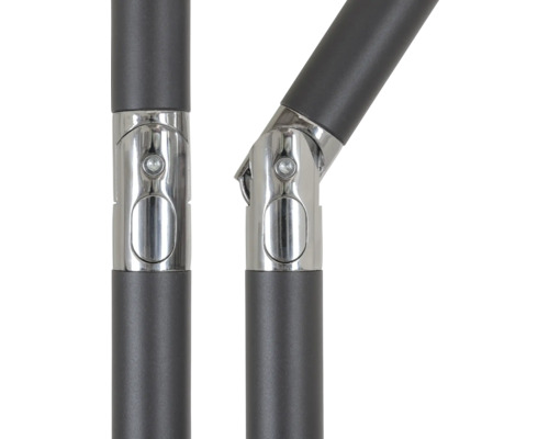 Detailaufnahme eines Sonnenschirmknicksystems aus Metall